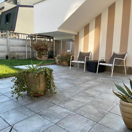 Appartamento Zena Saronno Bagian luar foto