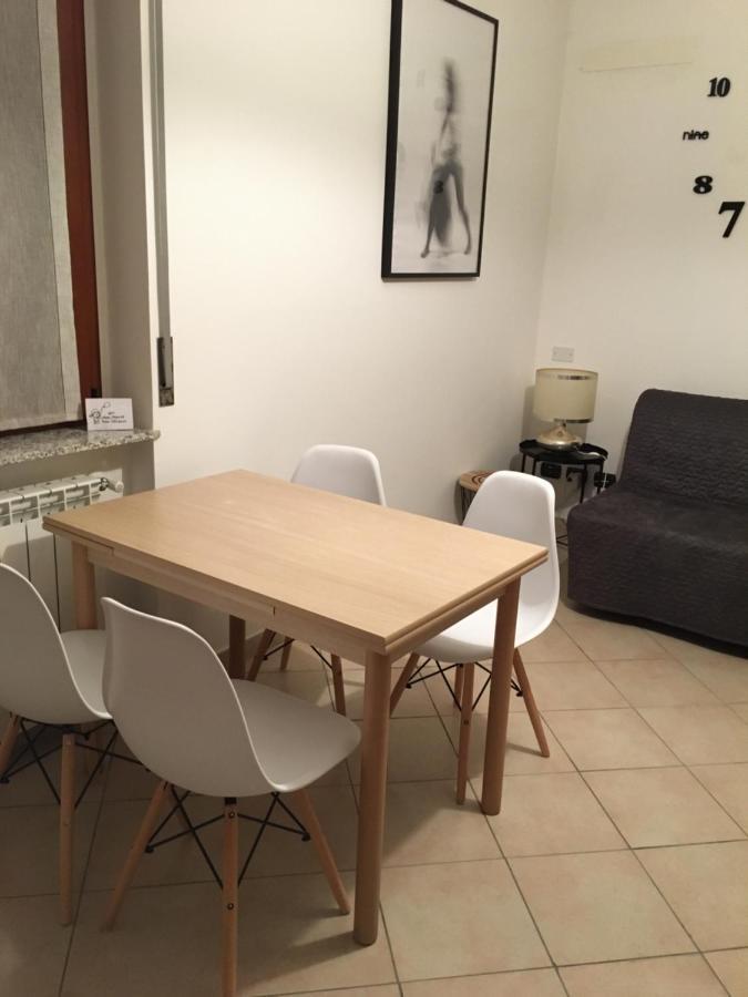 Appartamento Zena Saronno Bagian luar foto