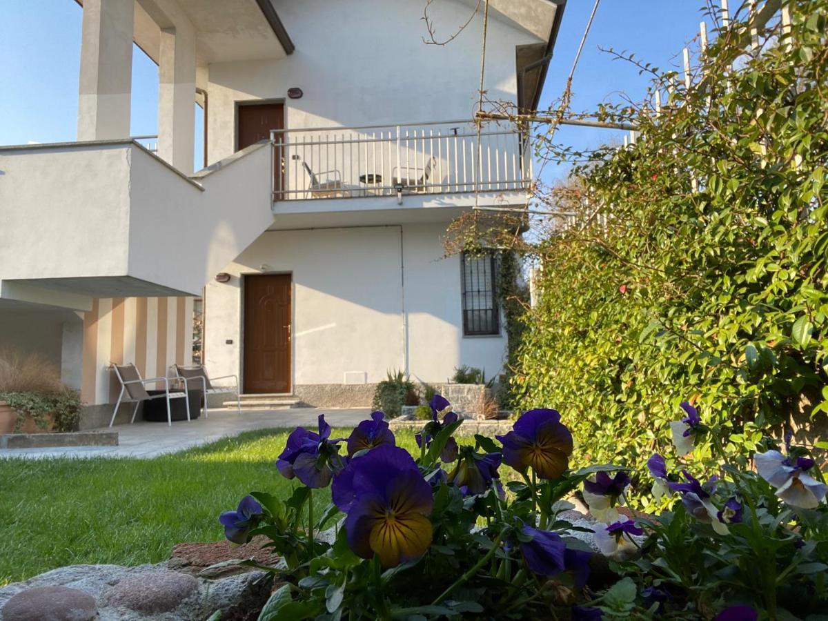 Appartamento Zena Saronno Bagian luar foto